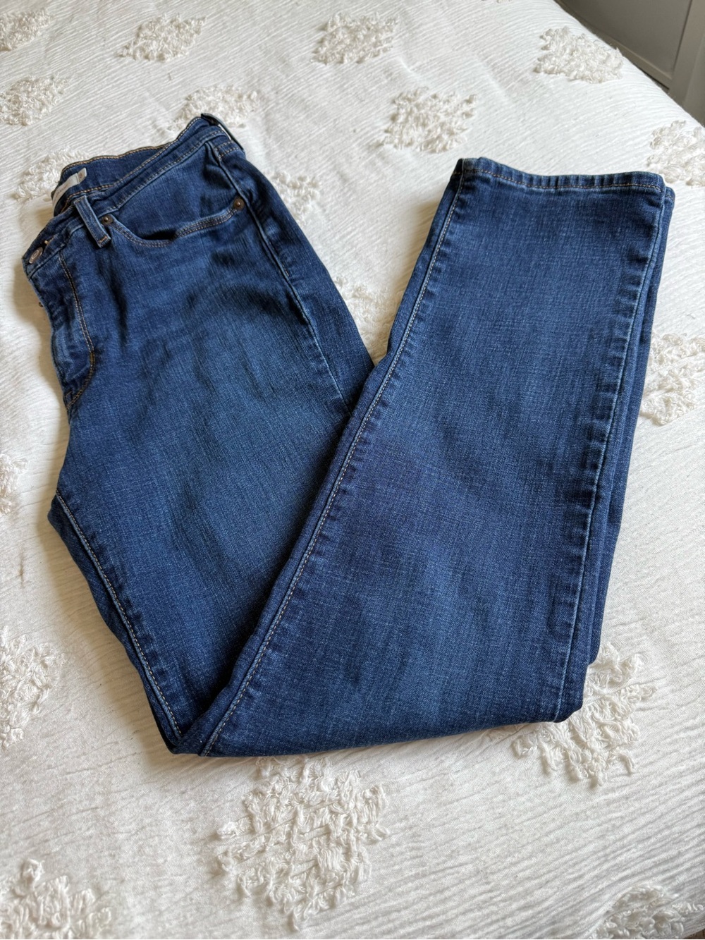 Levi's Women's Skinny Jeans in Dark Blue
